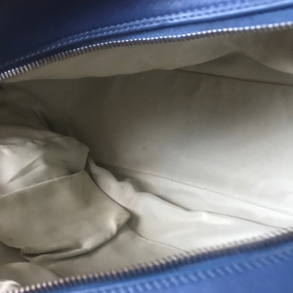 💙Chanel Quilted Leather Chain Around Bowler Bag💙 - Picture 10 of 11